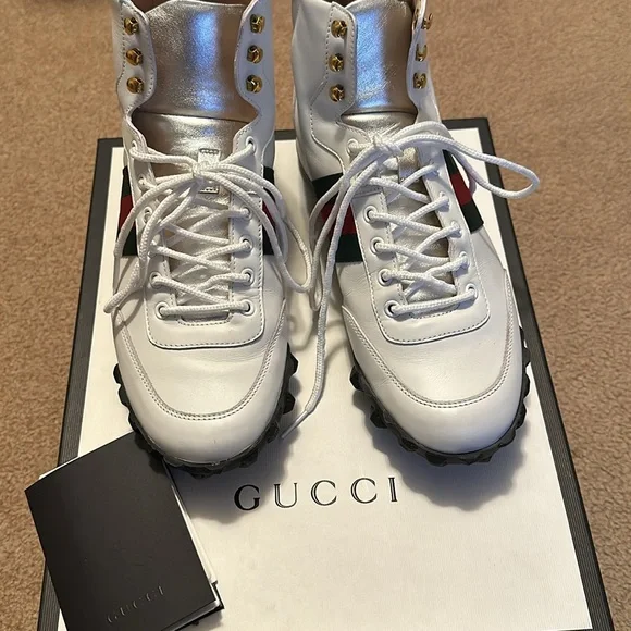 Men’s Gucci Boot - Picture 2 of 10